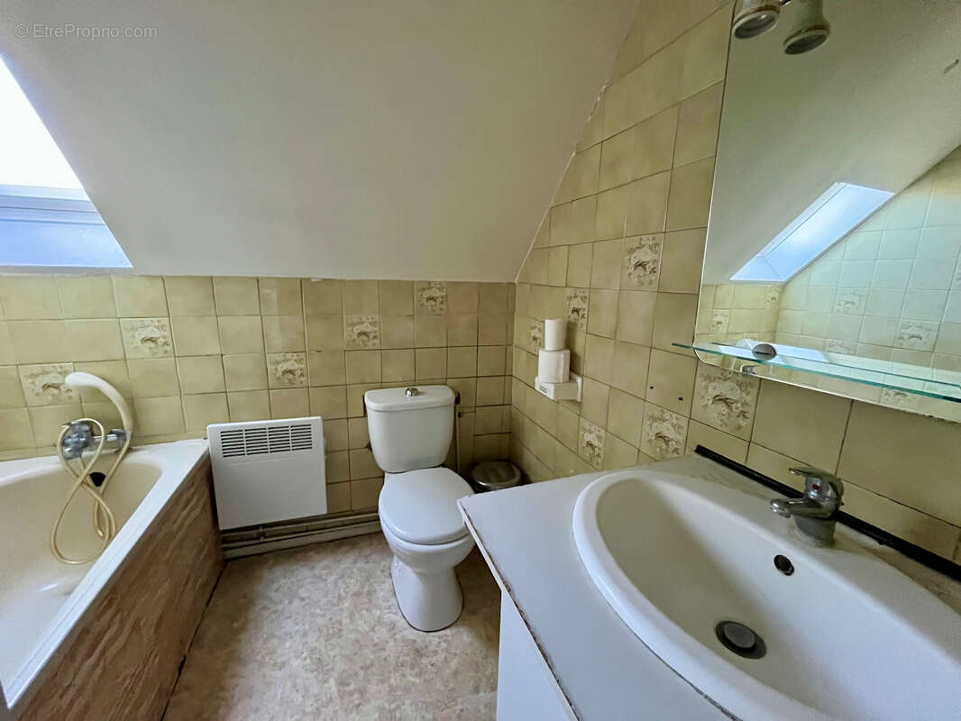 Maison à CHENNEVIERES-SUR-MARNE