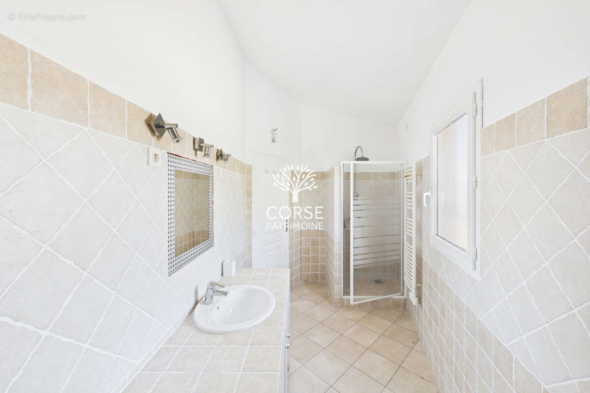 Appartement à PORTO-VECCHIO