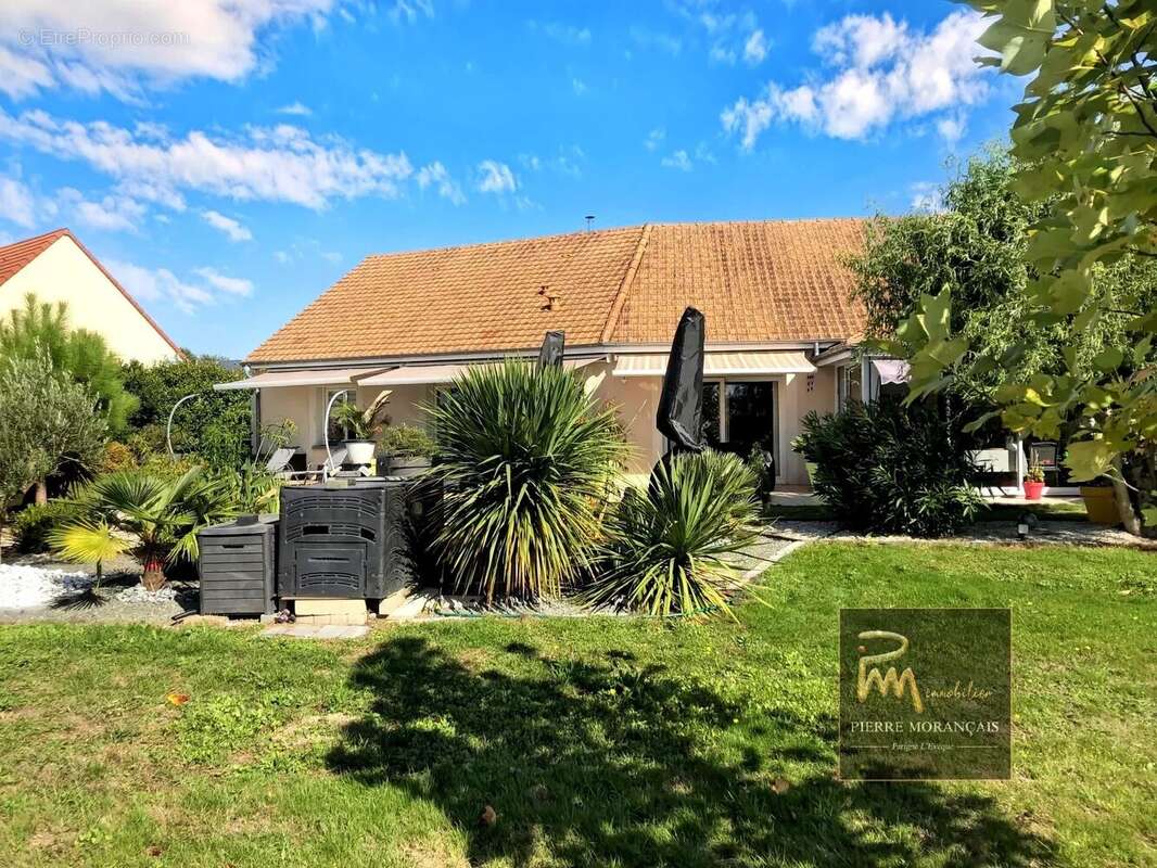 Maison à PONTVALLAIN