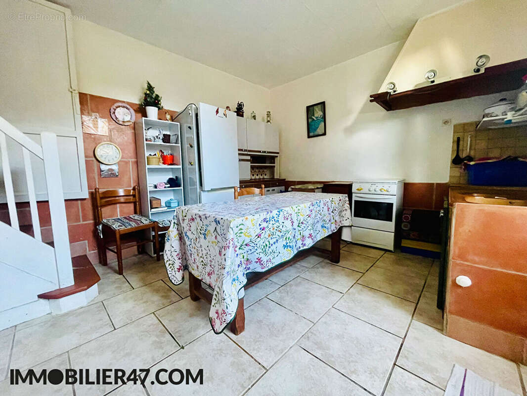 Maison à CASTELMORON-SUR-LOT