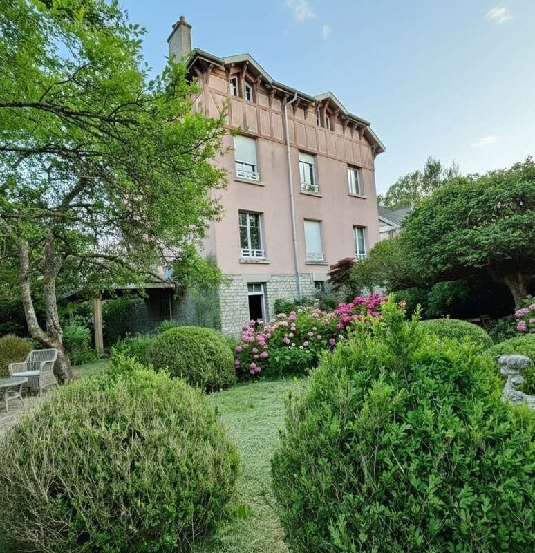 Maison à VITTEL