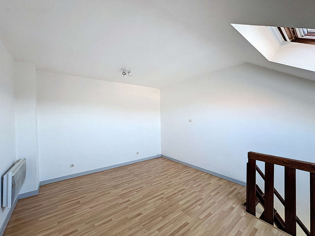 Appartement à VALDOIE