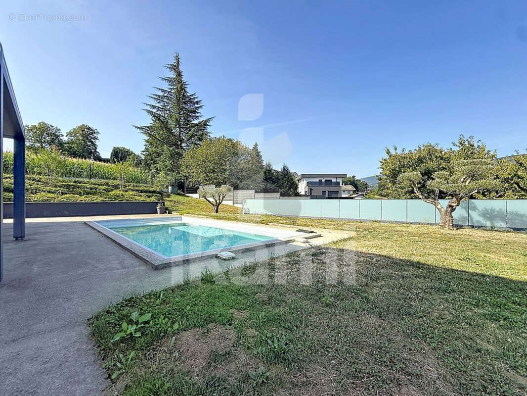 Villa contemporaine avec piscine chauffée - entre Annecy et Genève - photo 14
