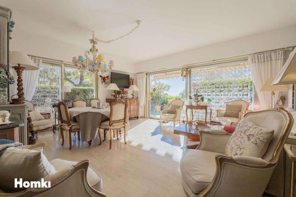 Appartement T3 de 64 m2 à Cannes 06400 - photo 3