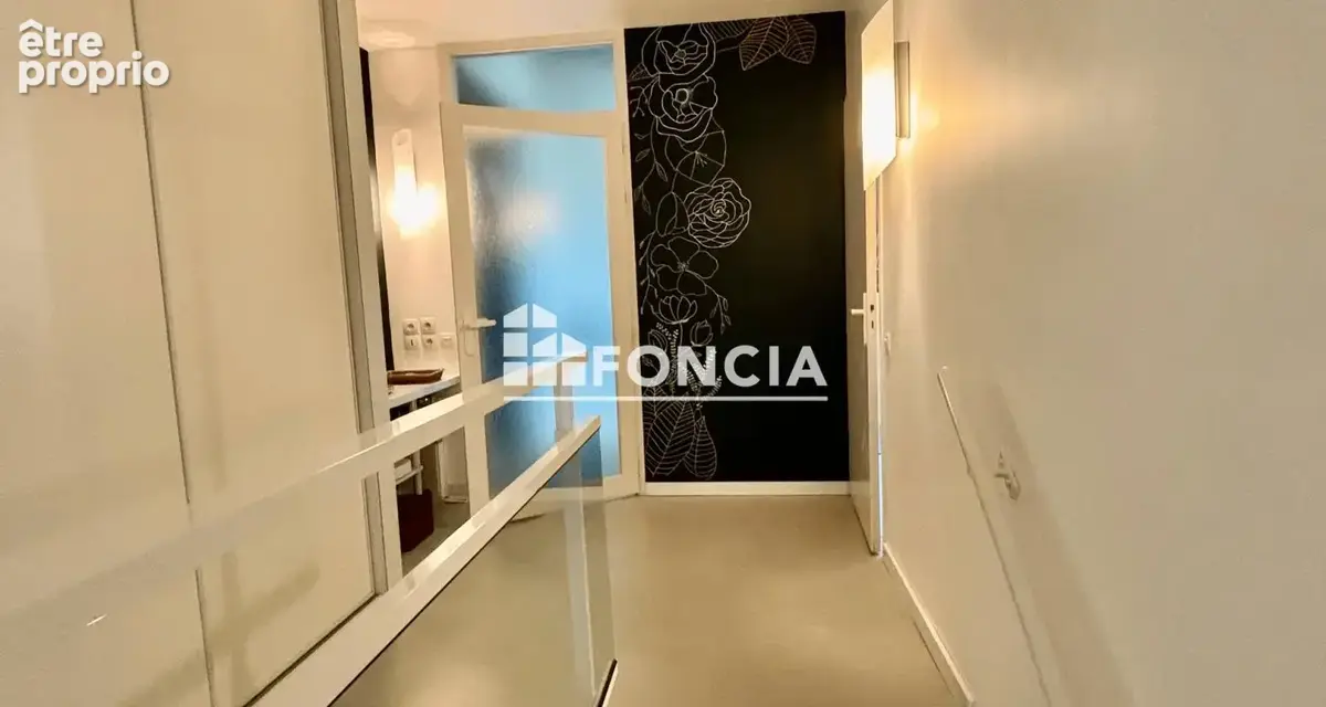 Maison 205 m² à Niort  - photo 17