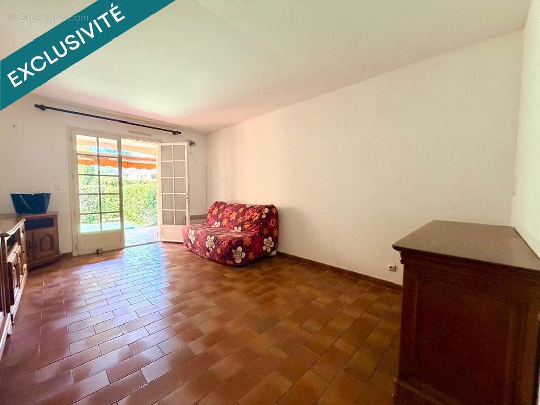 Photo 3 - Appartement à SAINT-RAPHAEL