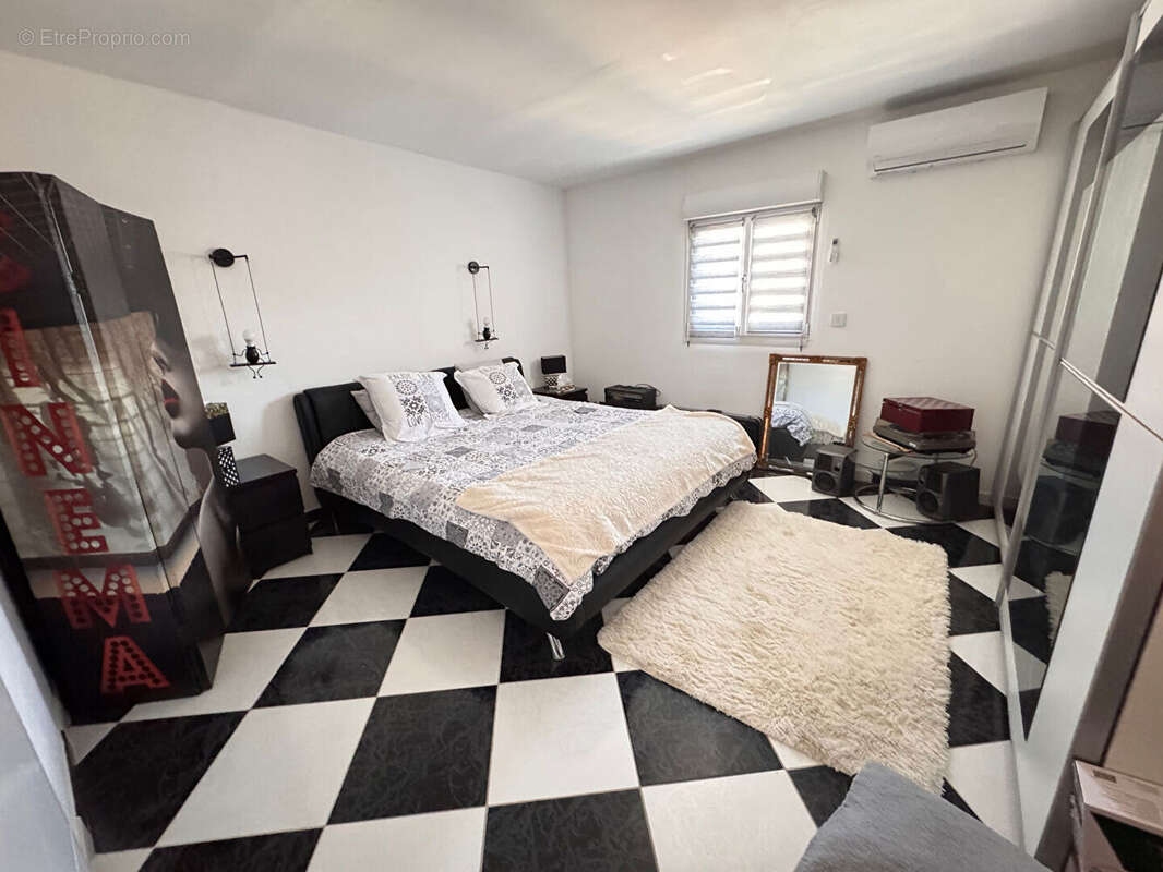 Maison à BOUZONVILLE