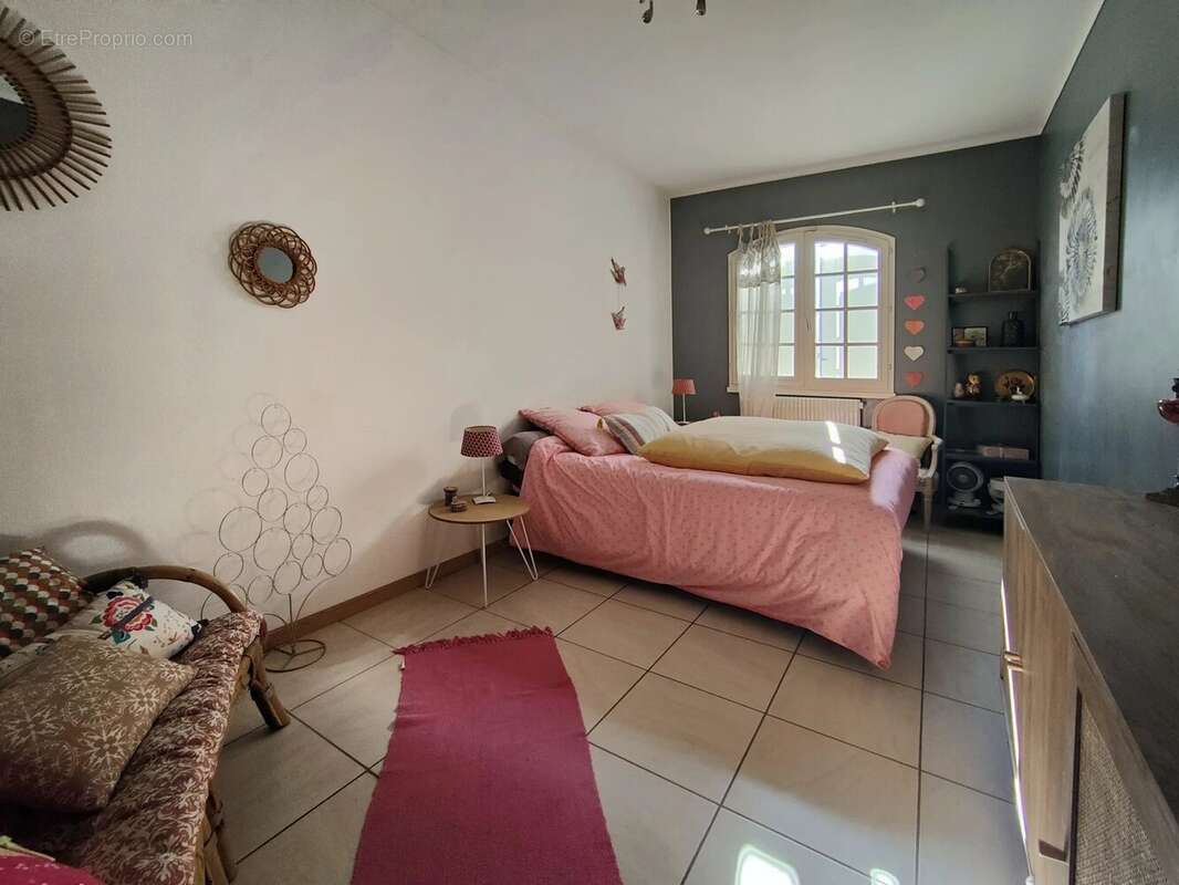 Maison à CADAUJAC