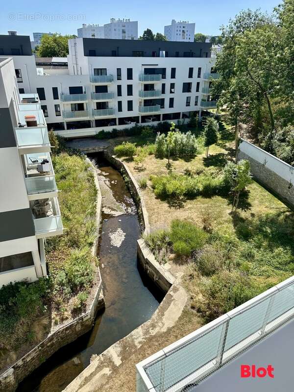 Appartement 37 m² à Vannes  - photo 8