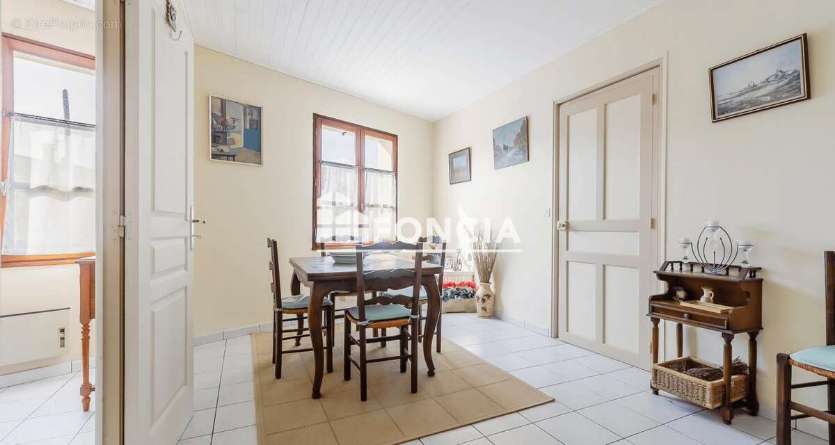 Maison à TALMONT-SAINT-HILAIRE