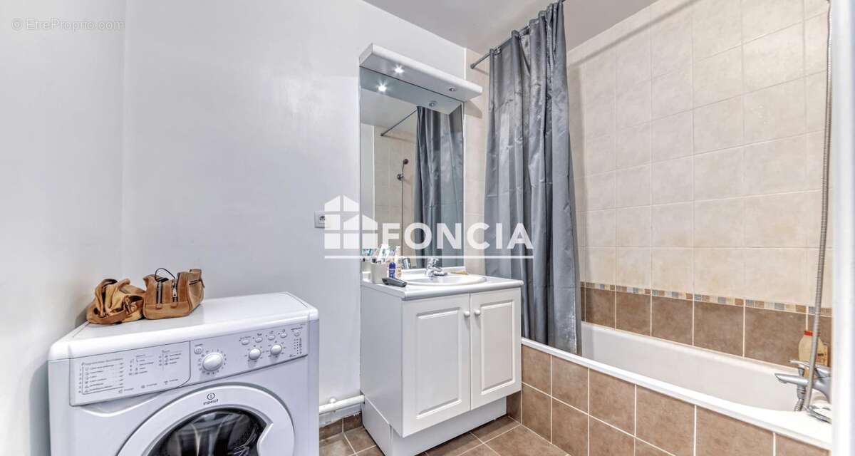 Appartement à LYON-7E