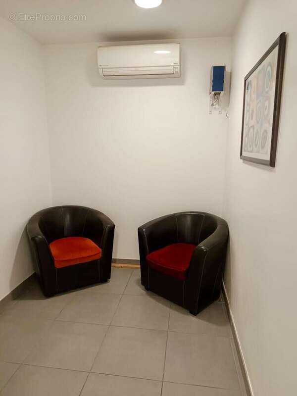 Photo 7 - Commerce à CARCASSONNE