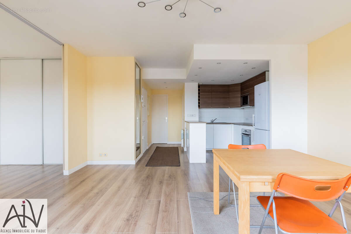 Appartement à SAVIGNY-SUR-ORGE