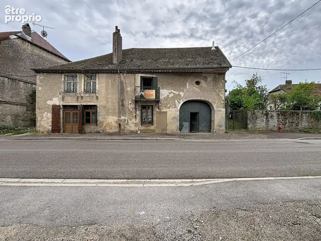 Maison 6 pièces 177 m² à vendre à Oiselay-Et-Grachaux (70700) - photo 2