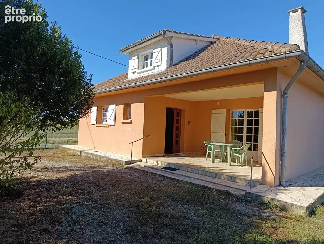 Maison 4 pièces 106 m² à vendre à La Ville-Dieu-Du-Temple (82290) - photo 1