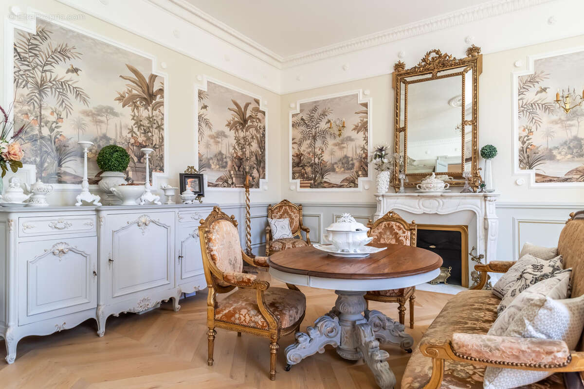 Maison à MONFLANQUIN