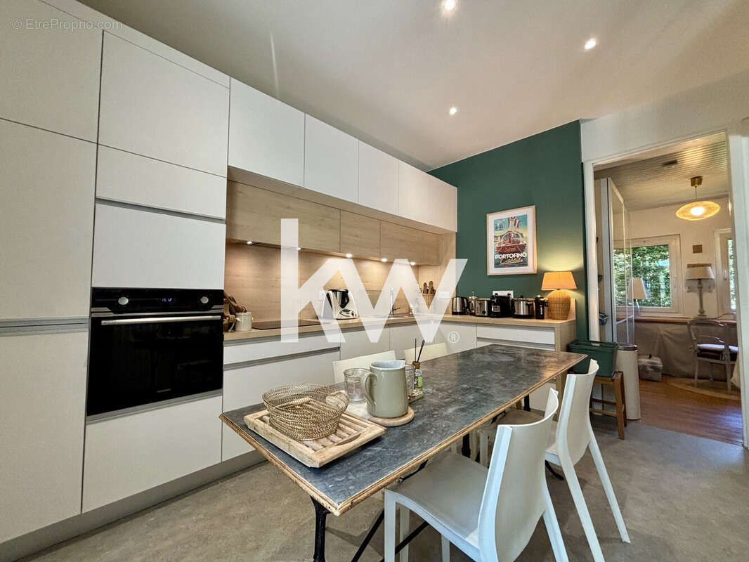 Maison 173 m² à Saint-Etienne  - photo 7