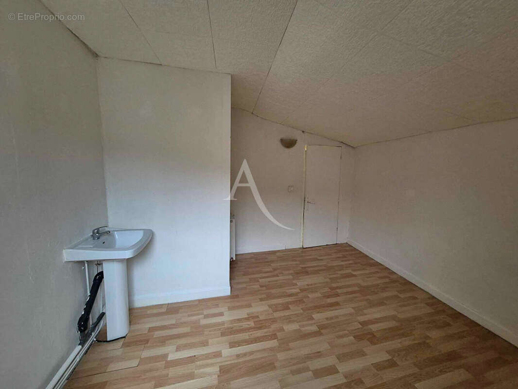 Maison à VILLENEUVE-DE-MARSAN