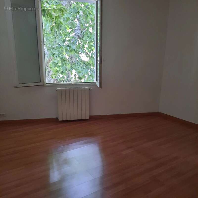 Appartement à AUBAGNE