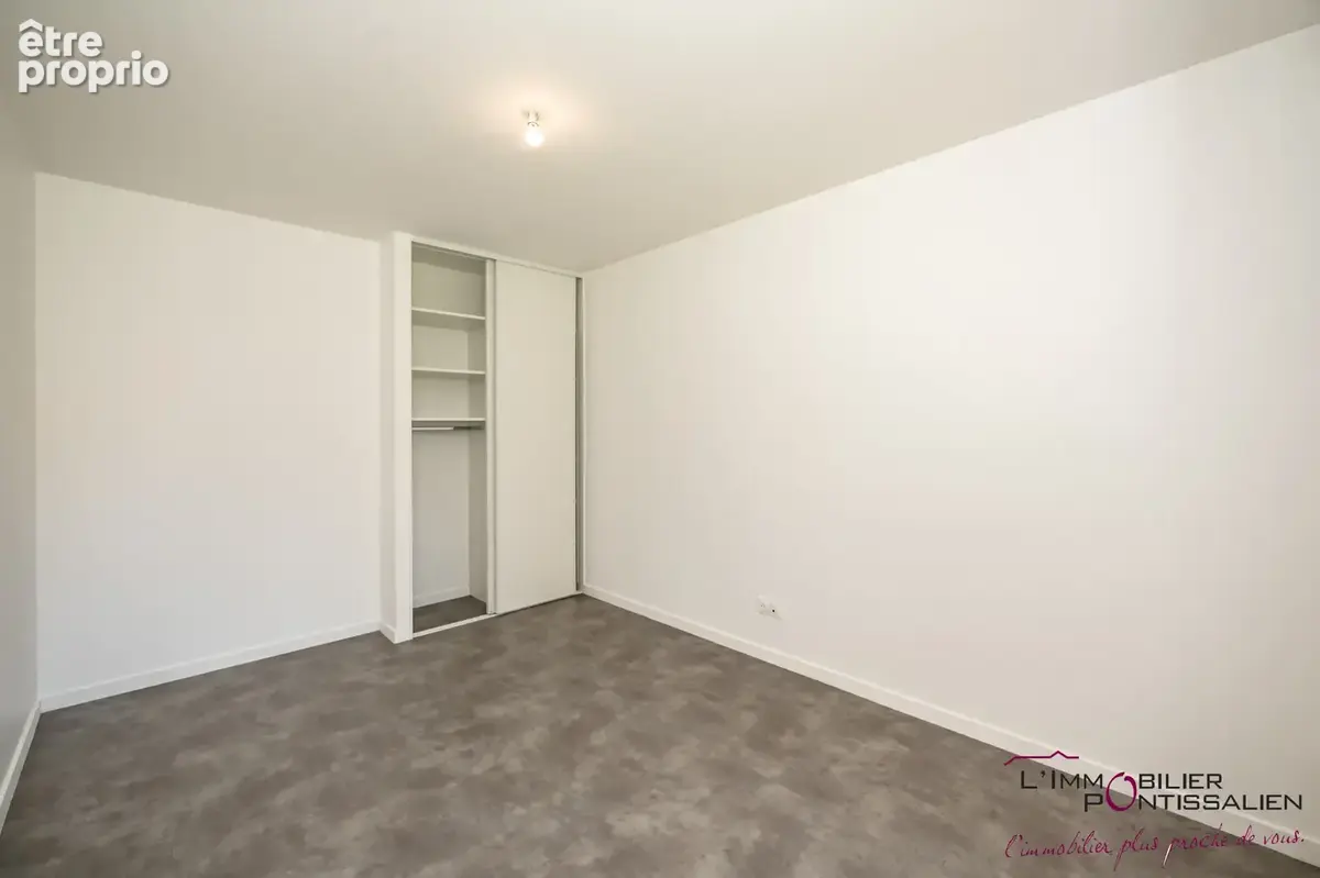 Appartement t2 proche frontiere en rez-de-jardin - photo 4
