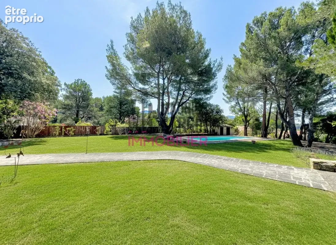 Maison 10 pièces 256 m² à vendre à Sablet (84110) - photo 4