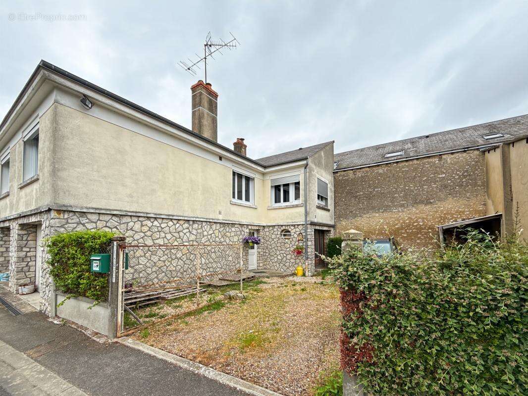 Au coeur de Patay, maison de ville idéal famille - photo 7