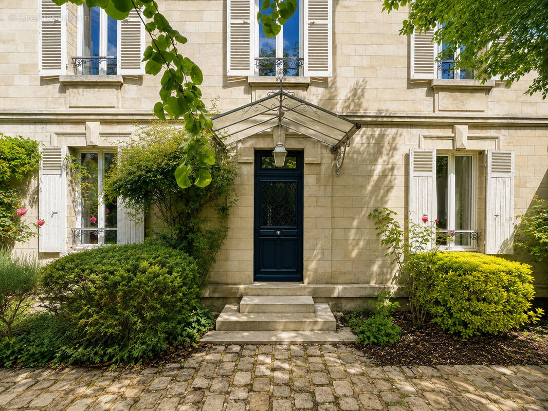 Maison à CHANTILLY