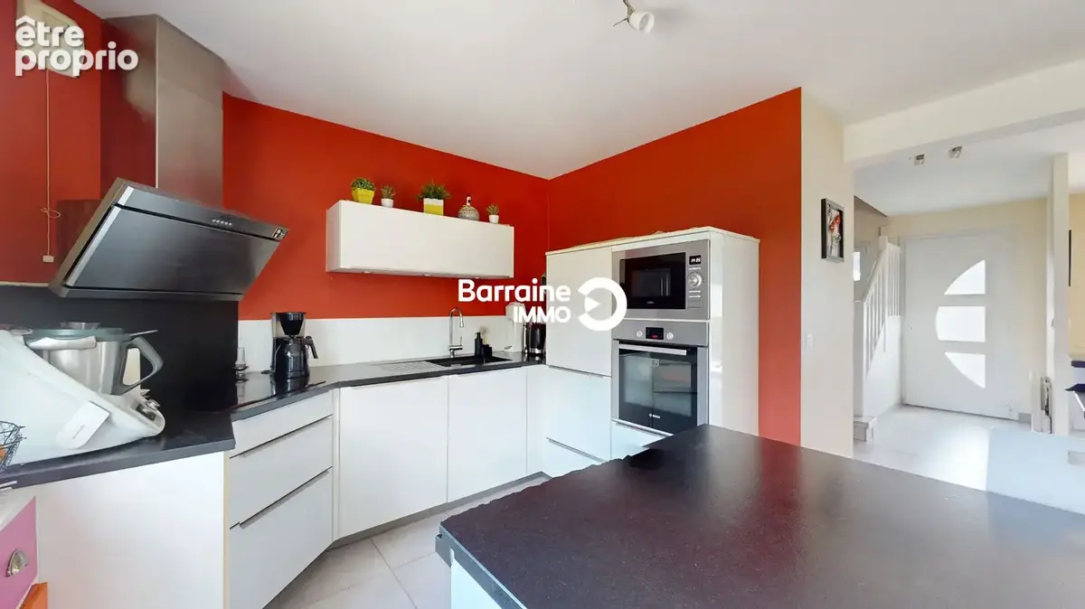 A VENDRE - GOUESNOU -  Maison familiale - 4 chambres au fond d'une impasse - Gouesnou - Réf : PZ00--FL - photo 6