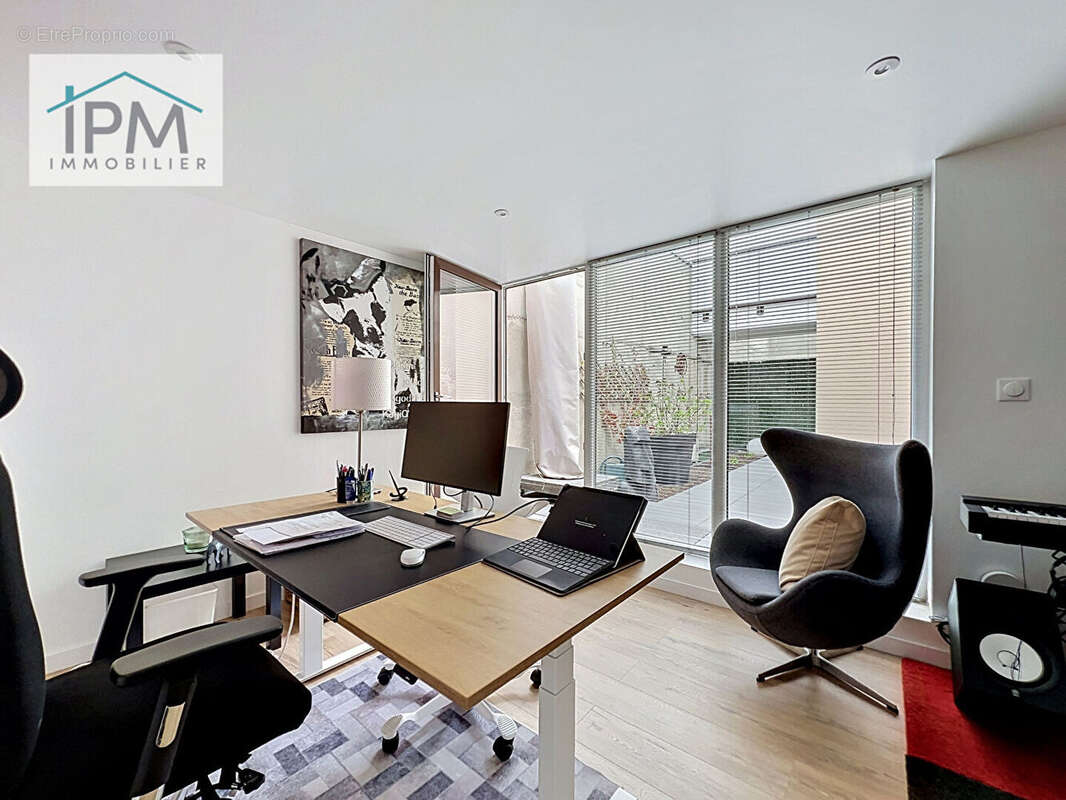 OBERNAI - Appartement 4 pièces récent avec terrasses, garage et belles prestations - photo 9