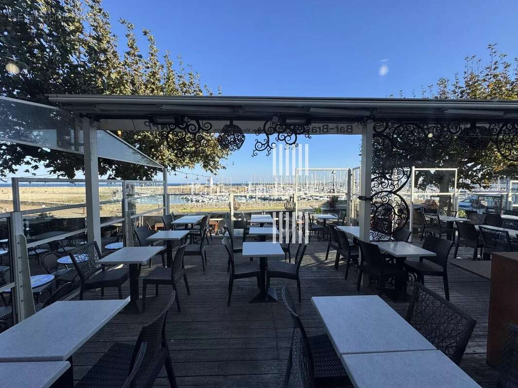 Commerce à PIRIAC-SUR-MER