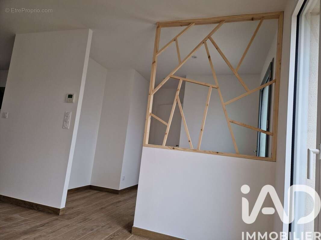 Photo 8 - Maison à ECHILLAIS