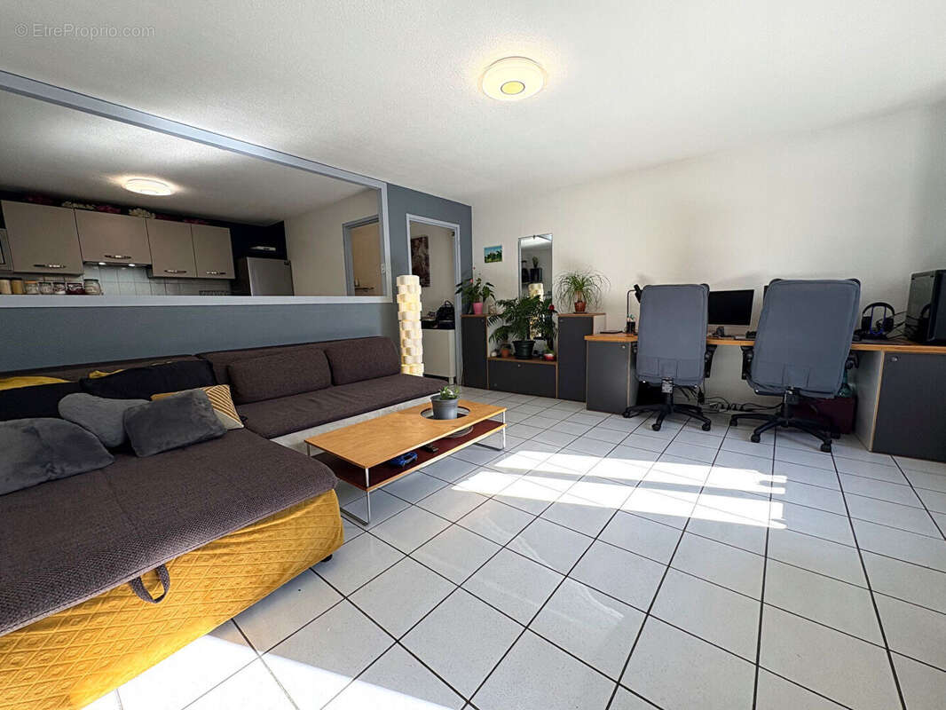 Appartement à MOIRANS