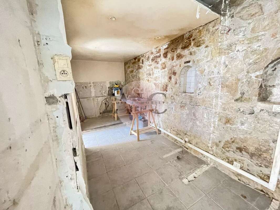 Appartement à FAYENCE