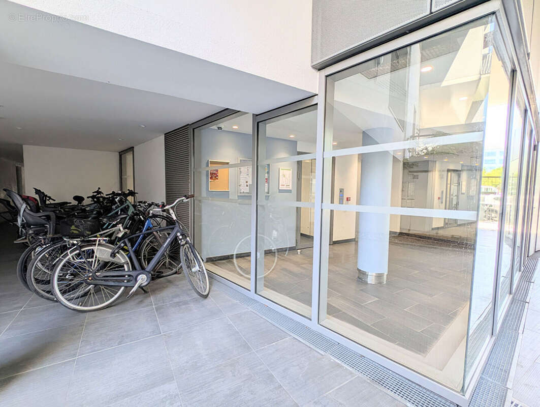 Appartement T2 - Asnieres-sur-Seine - Vente louée - photo 14