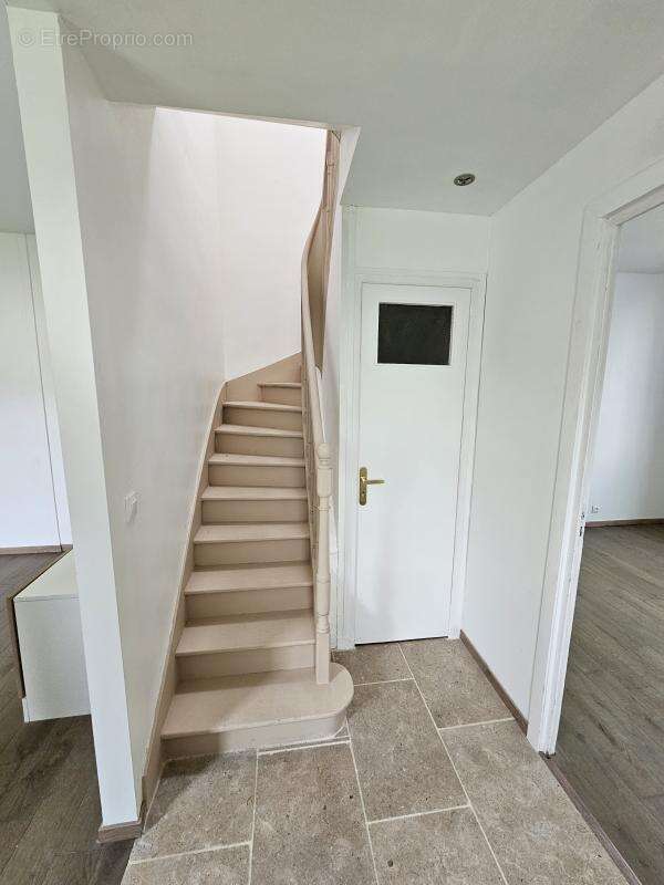 Maison 75 m² à La Riche  - photo 9