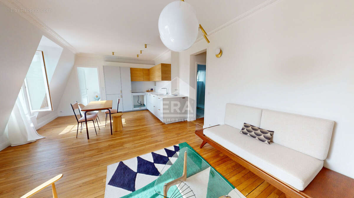 Appartement à PARIS-19E