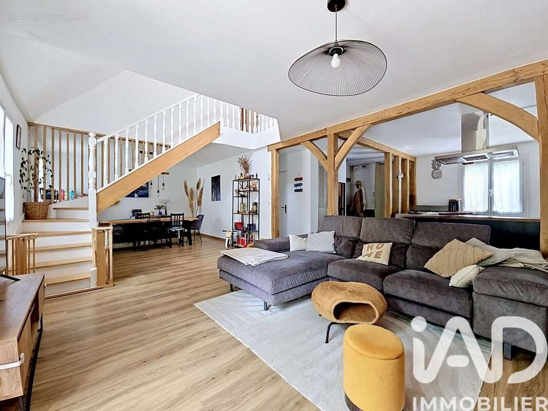 Maison 143 m² à Guigneville-Sur-Essonne  - photo 6