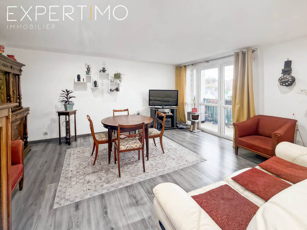 Appartement à MARGENCY