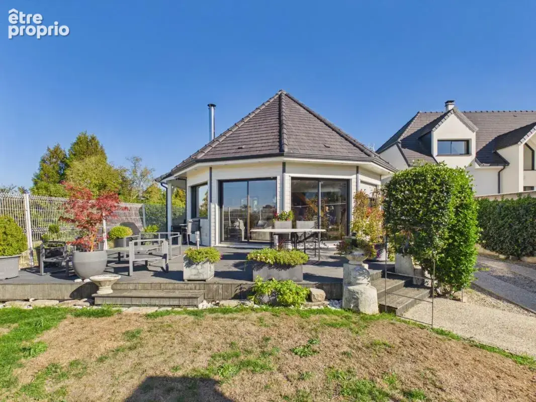 Maison 7 pièces 163 m² à vendre à Dreuil-Les-Amiens (80470) - photo 2