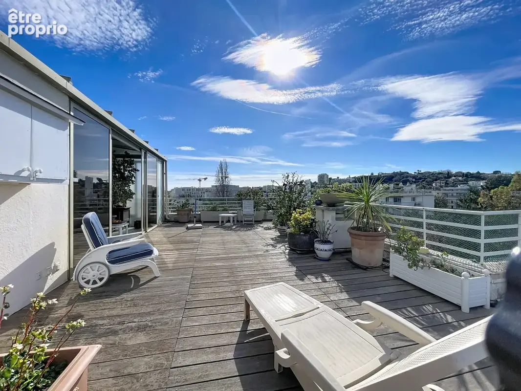 Antibes, Villa toit 154m2 avec vue mer latérale - photo 2