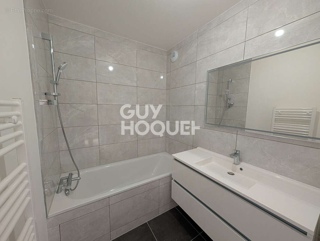 Maison à MARLY-LE-ROI