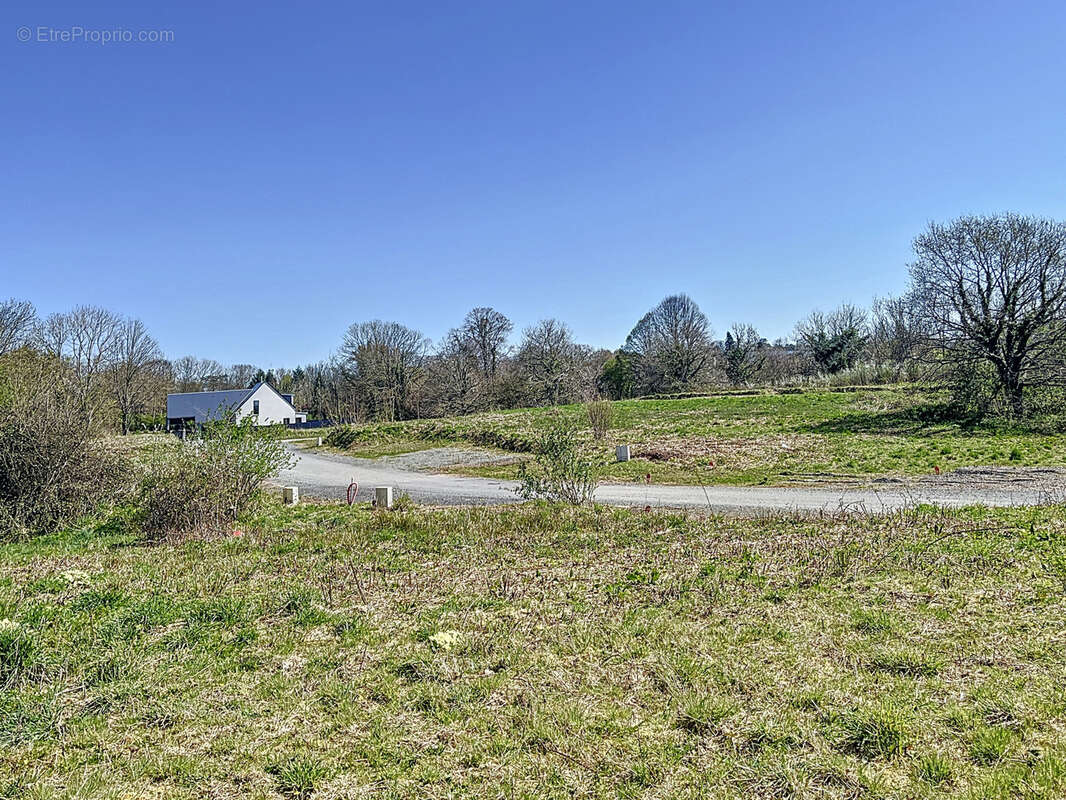 Terrain à COUTANCES