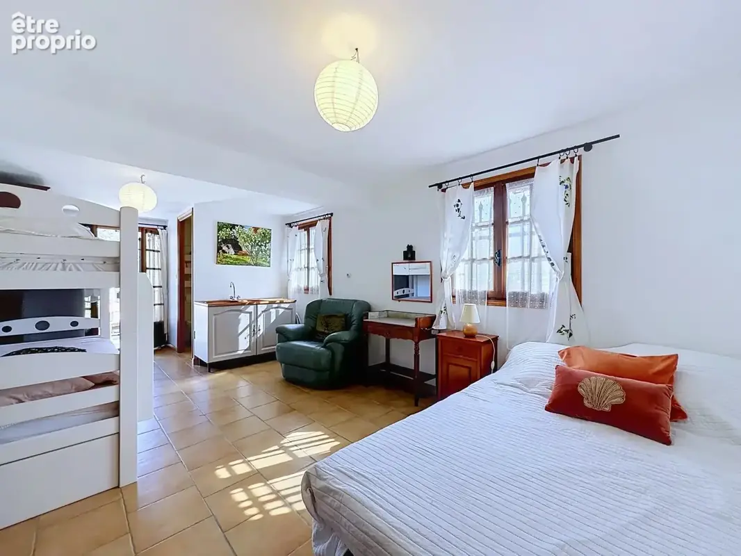 Maison avec Piscine et garage à Saint Martin du var - photo 13
