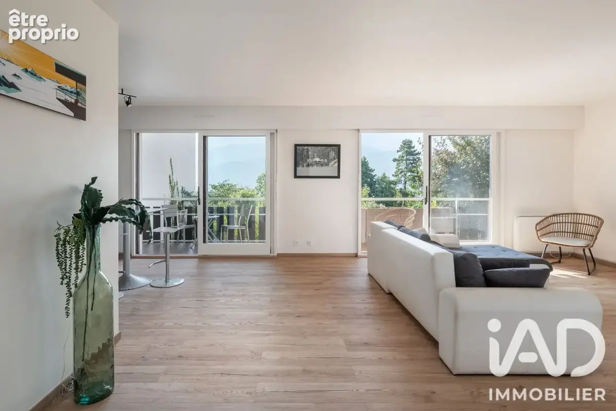 Photo 1 - Appartement à SAINT-ISMIER