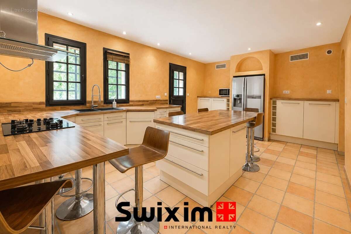 Maison 220 m² sur Sainte Hélène - 8 000 m² de terrain - photo 5