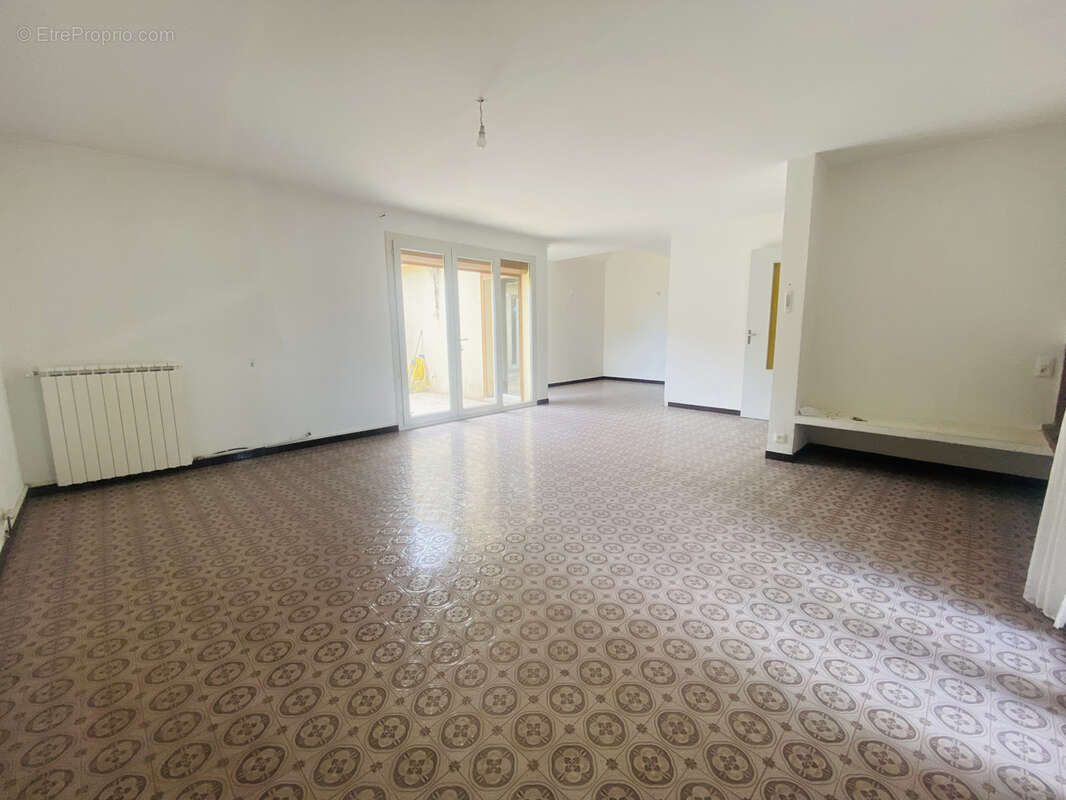 Maison à SALON-DE-PROVENCE