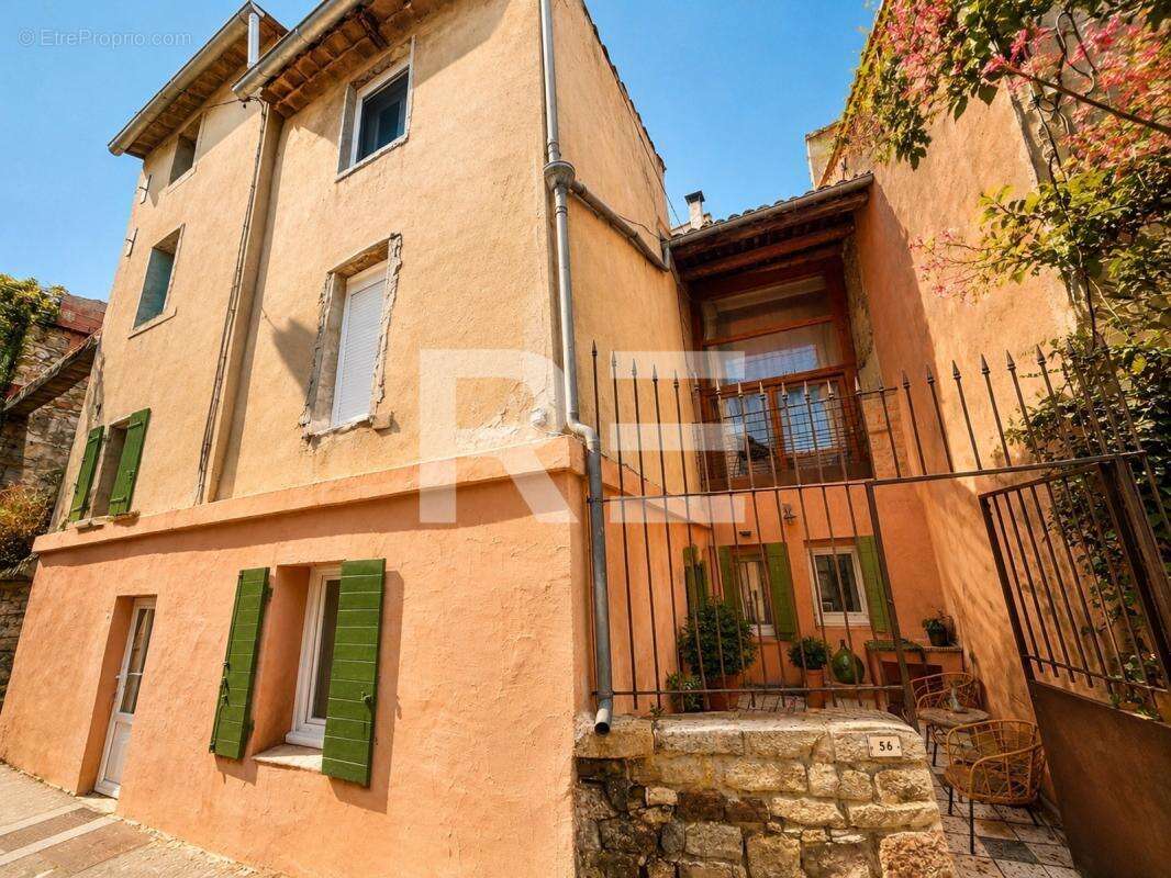 Maison de village rénovée au pied du mont Ventoux - photo 3