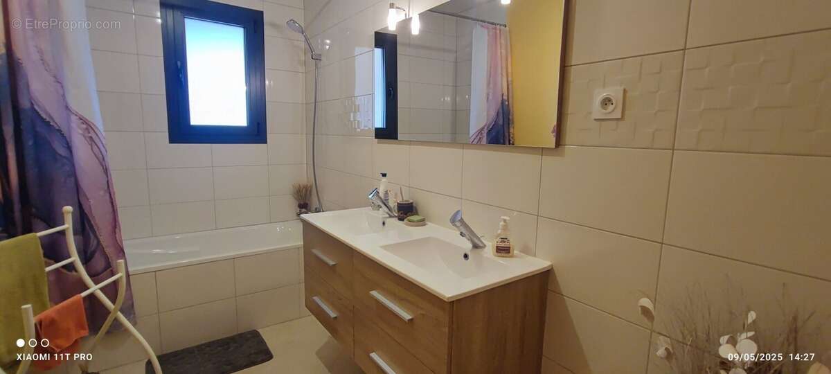 Maison à SAINT-JULIEN-SUR-VEYLE