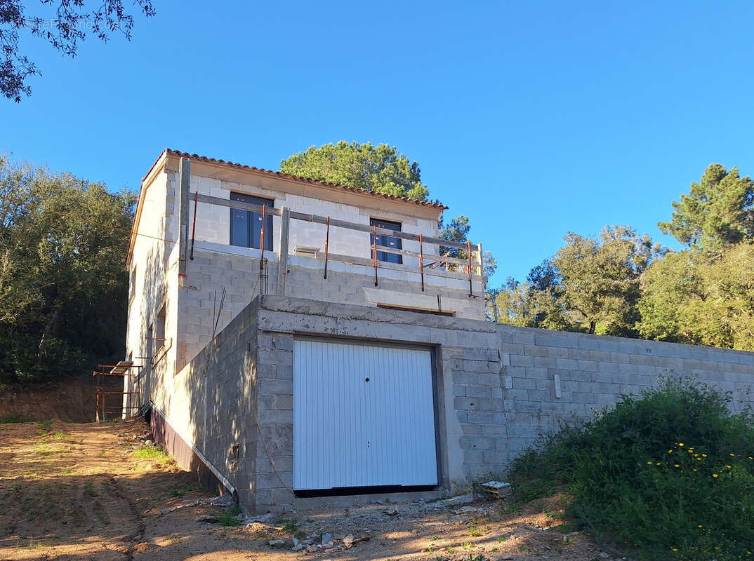 Maison à BASTELICACCIA