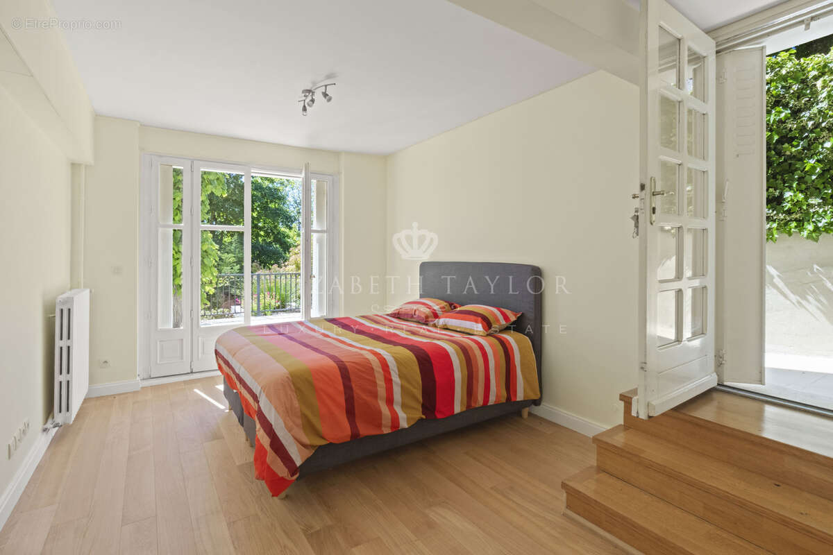 Maison à SAINT-GERMAIN-EN-LAYE